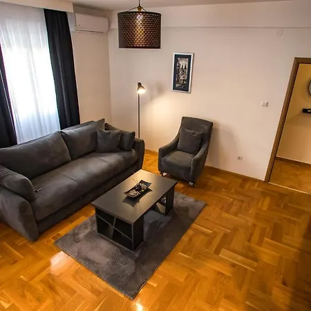 Apartment Podgorica Appartement